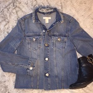 🌼H&M frayed denim trucker jacket🌼